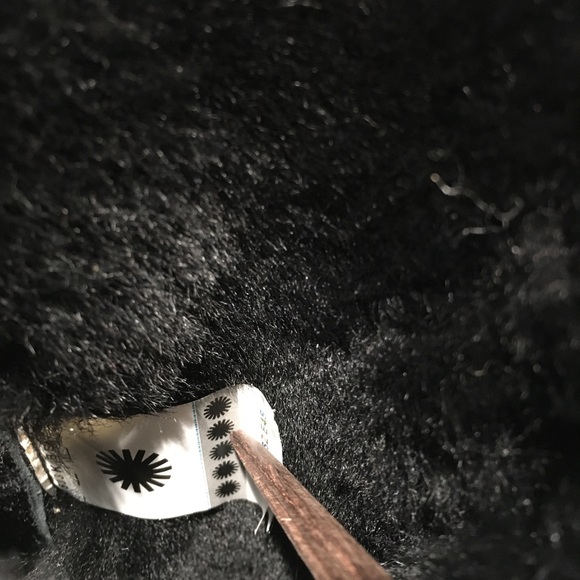 UGG Bailey Flex Classic Boots 1129790 -Black Suede /Sheepskin -US 7 -NEW - Picture 7 of 8